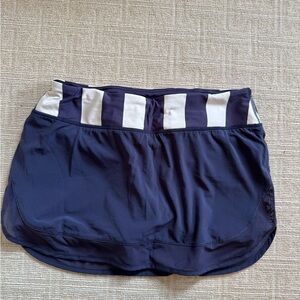 Lululemon Navy Skort Size 6